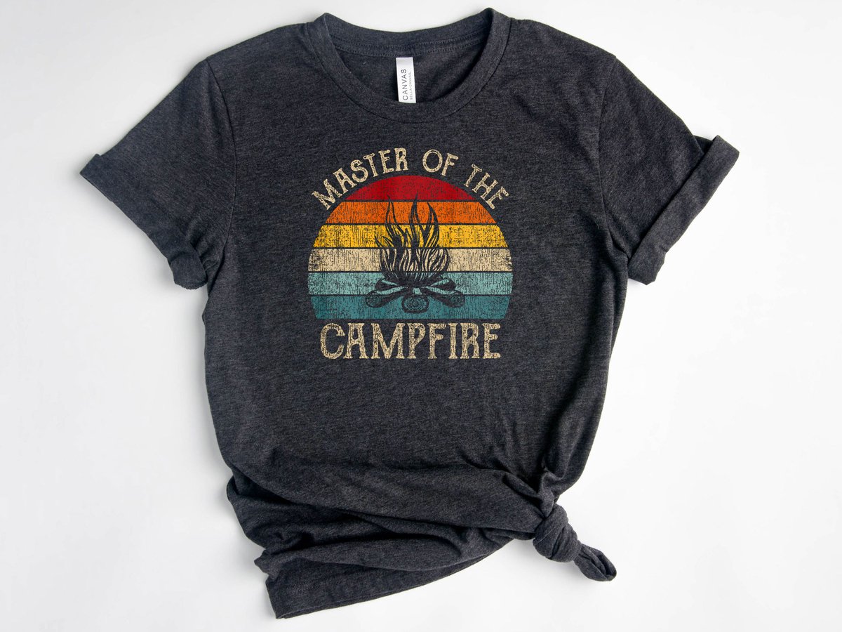 Lykke Master of The Campfire T-Shirt | Natuurliefhebber | Camping Kleding | Zomervakantie | Katoen | Maat XL